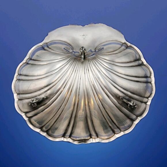 Reed & Barton Silver-plate Serving Dish 11" Grape Motif Footed & Scalloped VTG - Picture 4 of 14